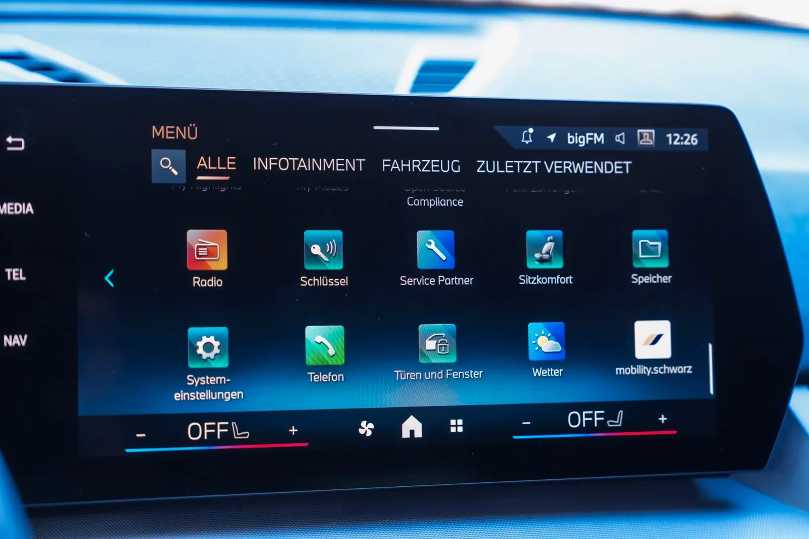 2025 BMW X2 xDrive20d, 23/30