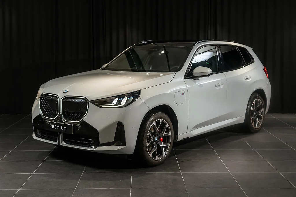 2025 BMW X3 offered by an authorised dealer in Arlöv, Sweden, main photo