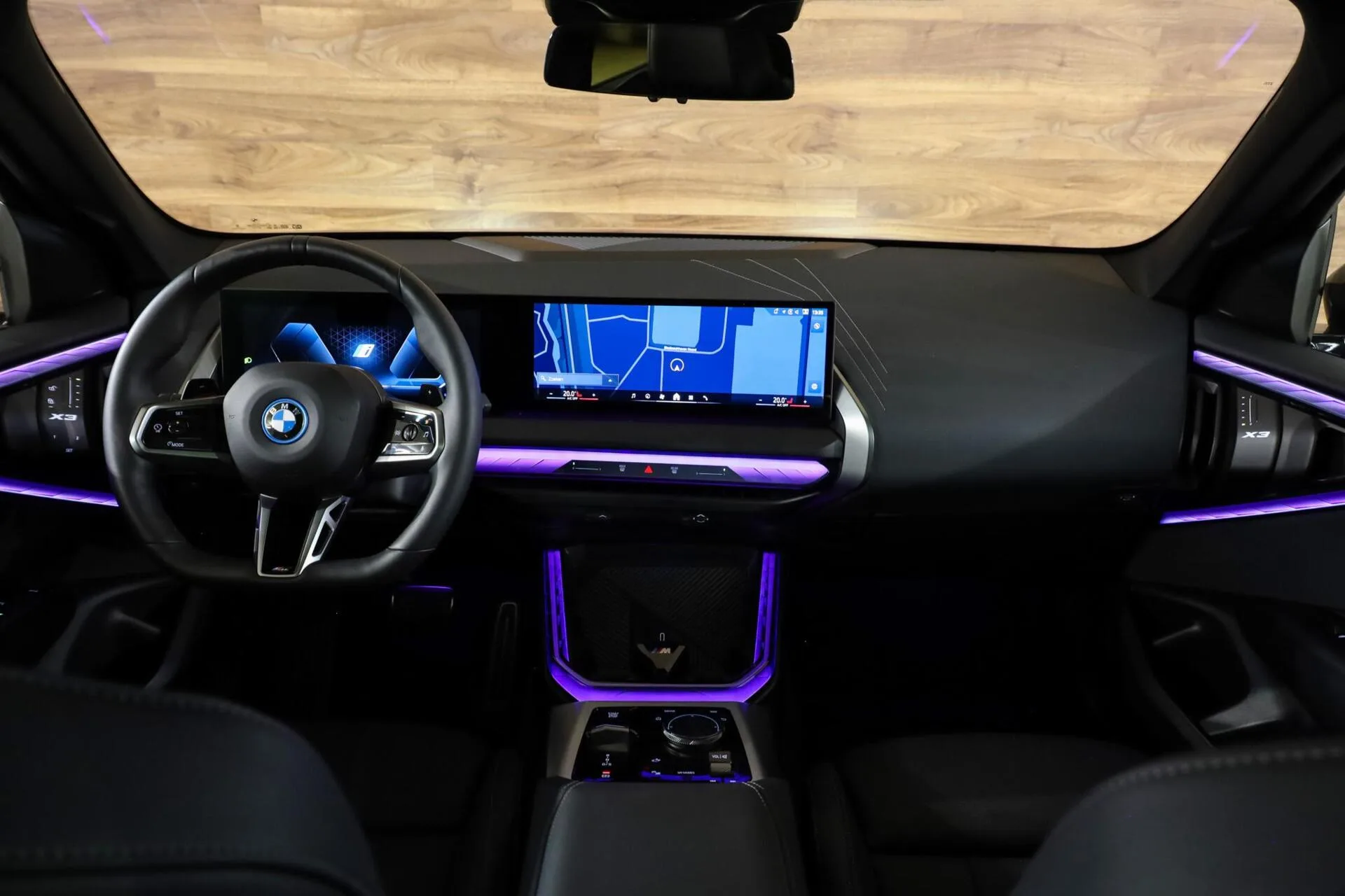 2025 BMW X3 xDrive30e M Sport, 3/30