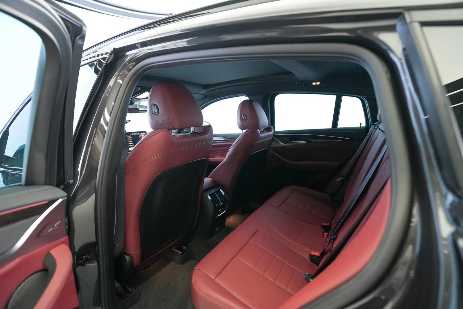 2025 BMW X4, 8/15