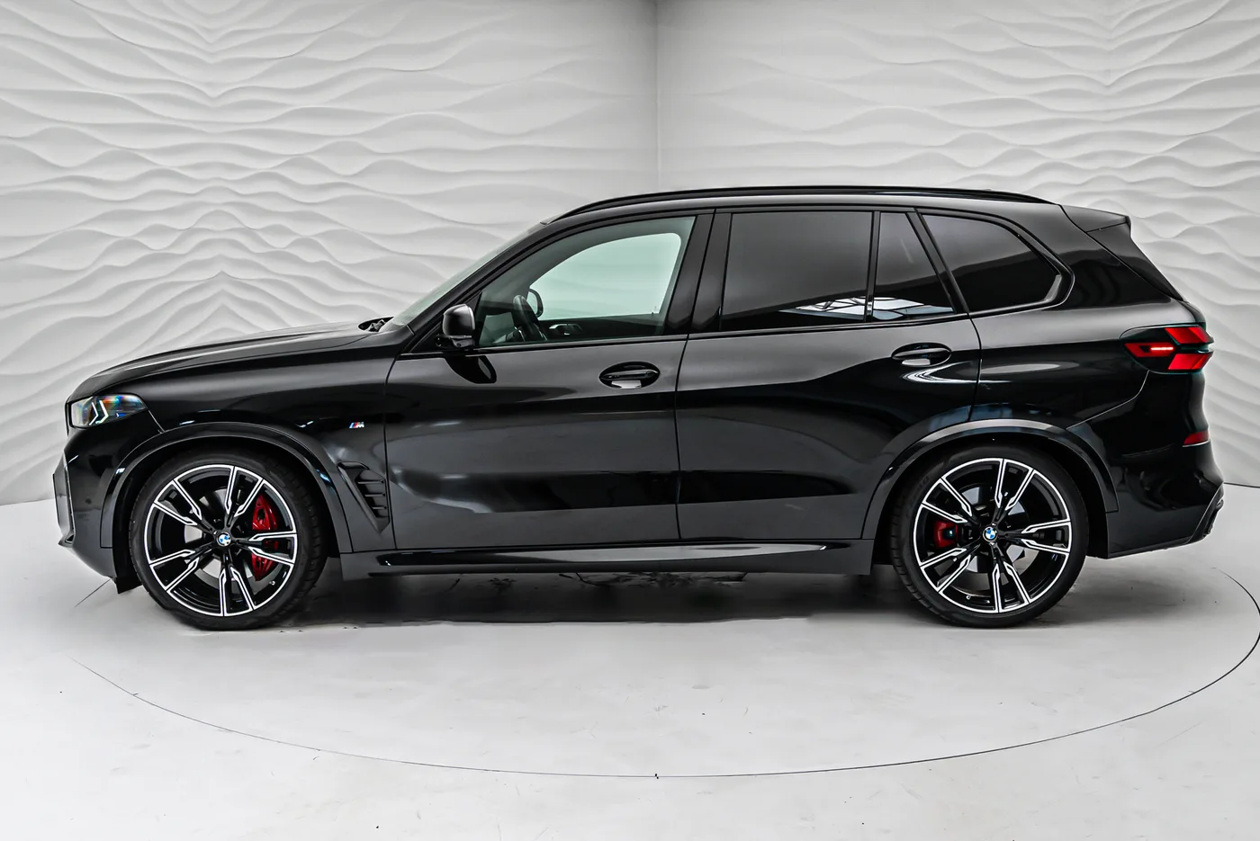 2025 BMW X5 offered by a specialist dealer in Sengenthal, Germany, photo 3 of 10