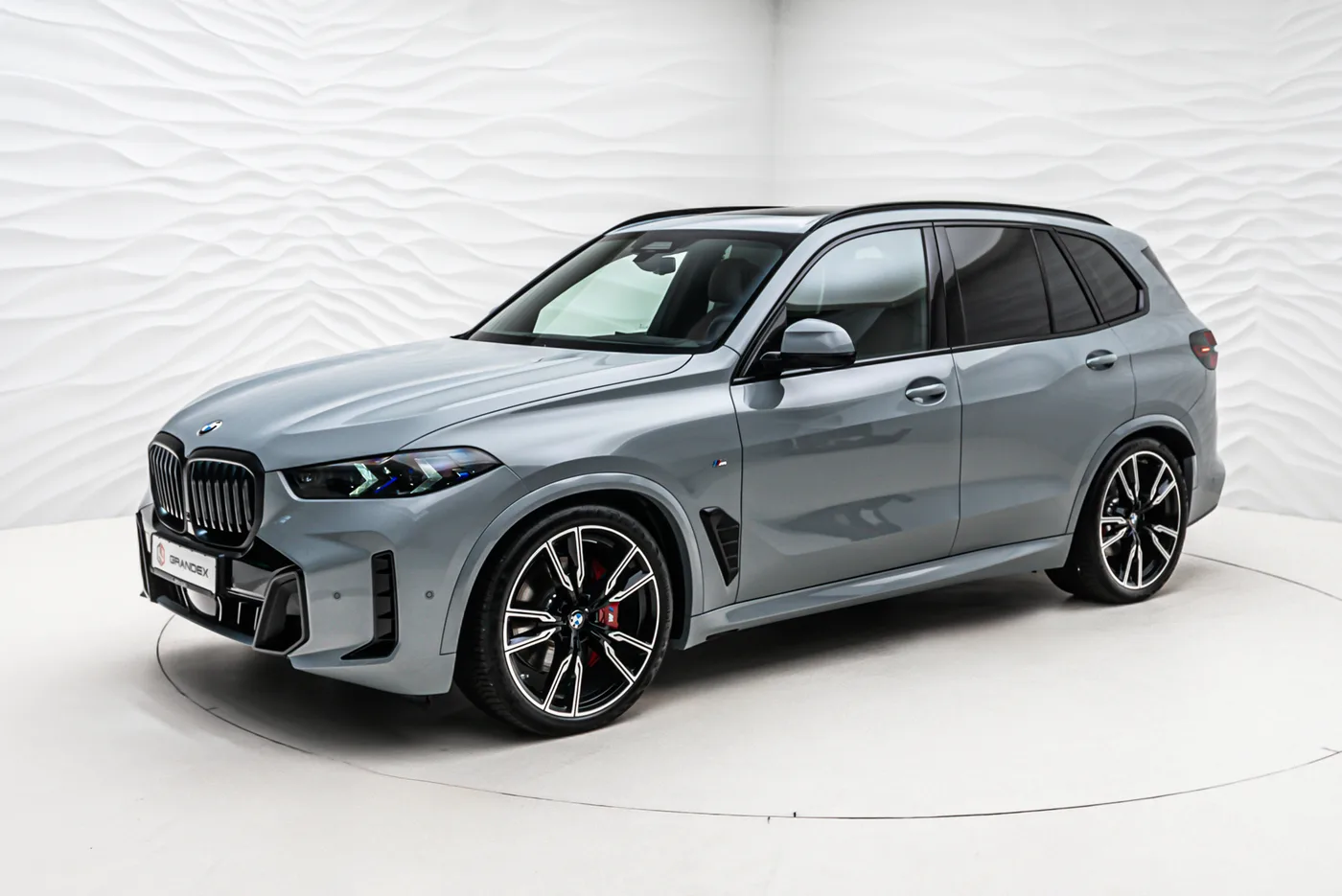 2025 BMW X5 angeboten von einem Fachhändler in Sengenthal, Deutschland, Foto 2 von 10