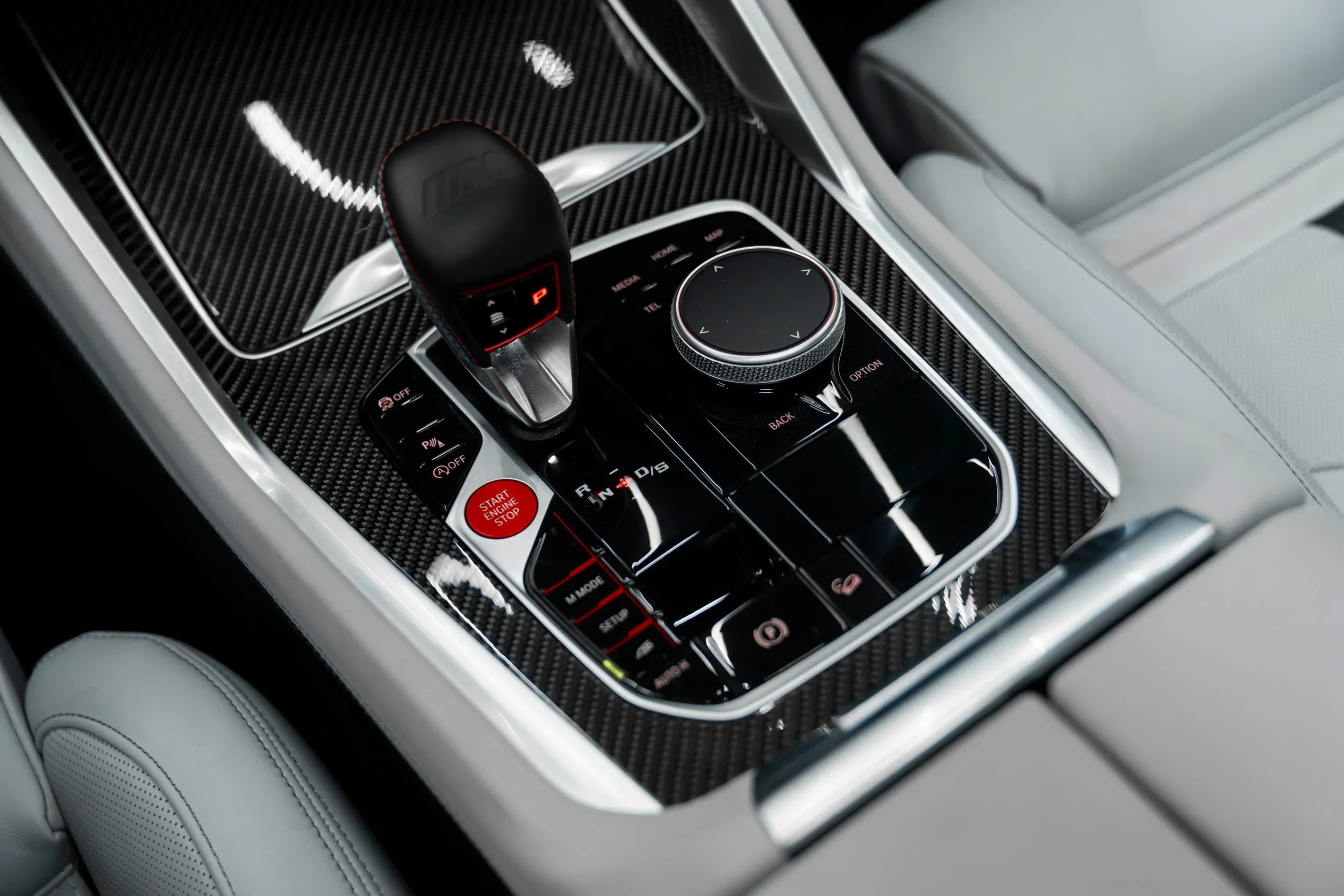 2025 BMW X5 M Competition, 14/27