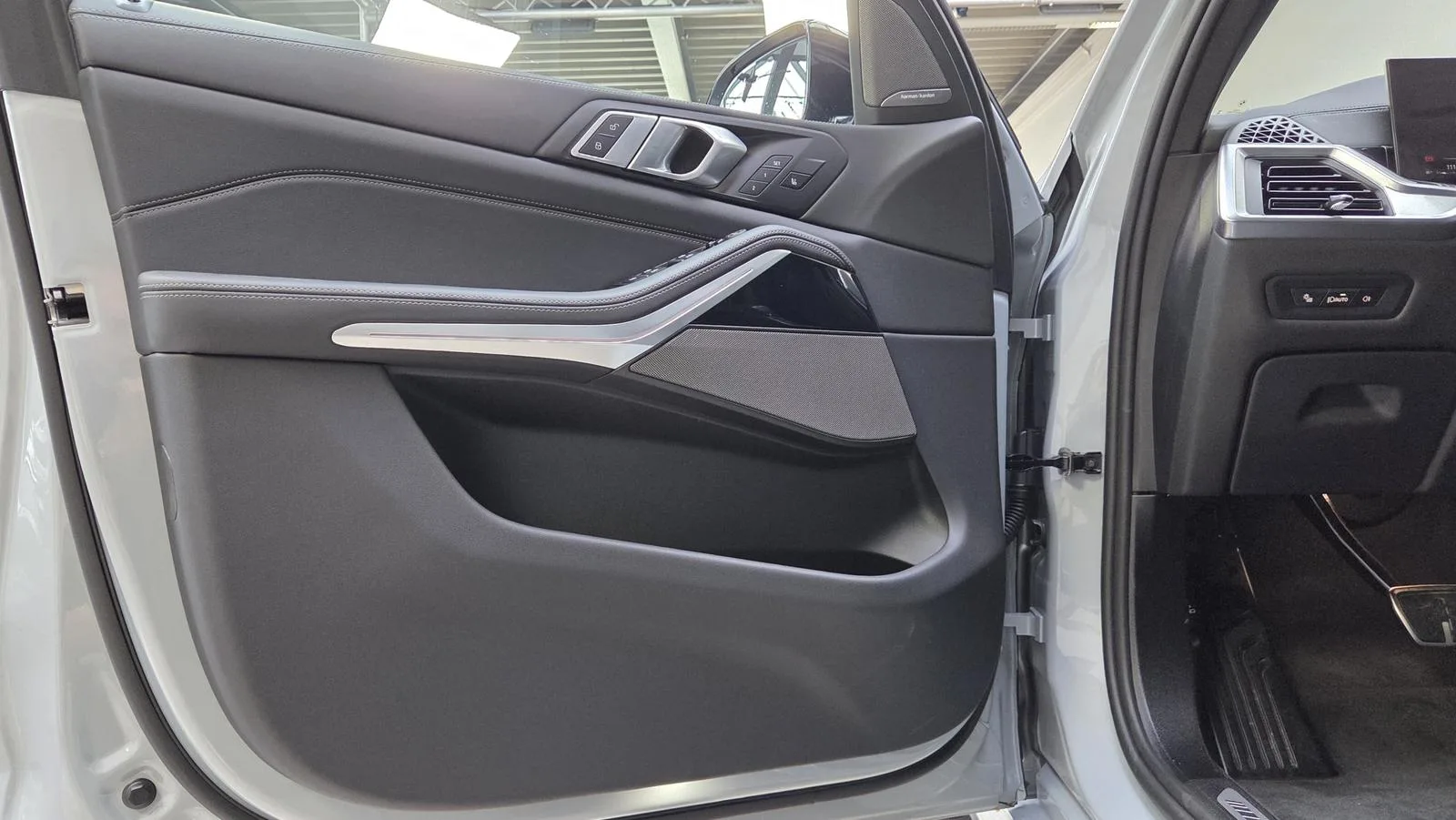 2025 BMW X5 xDrive30d M Sport Pro, 14/30