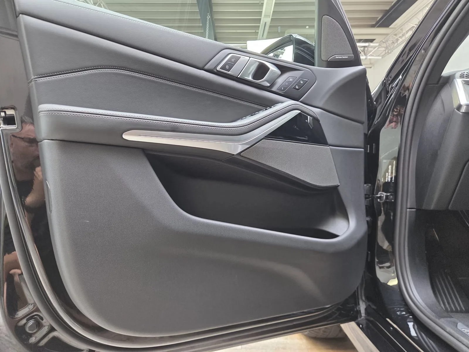 2025 BMW X5 xDrive40d M Sport, 17/30