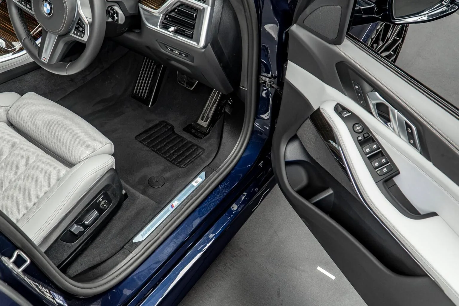 2025 BMW X5 xDrive40d M Sport Pro, 28/30