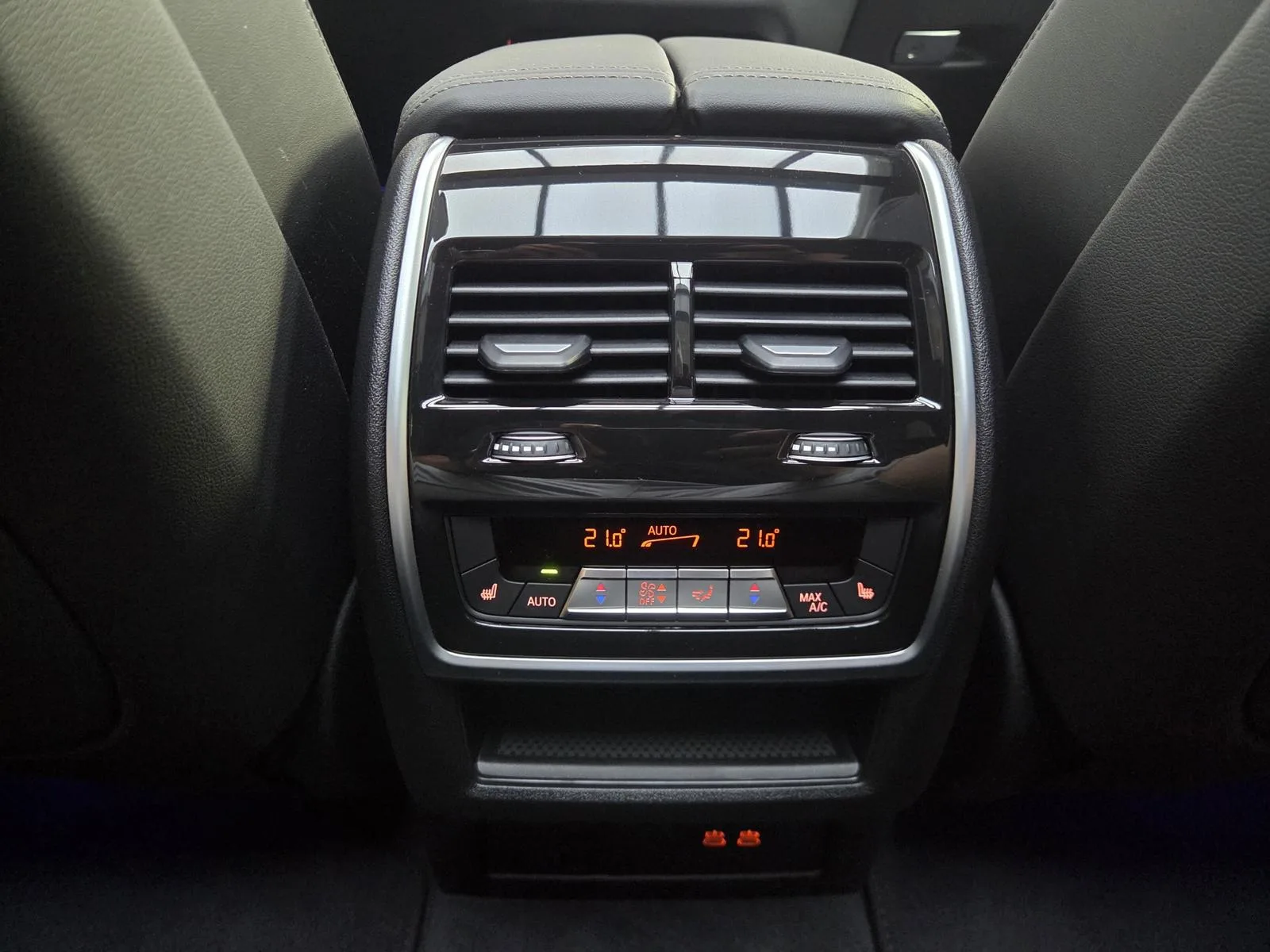 2025 BMW X5 xDrive40i M Sport Pro, 28/30
