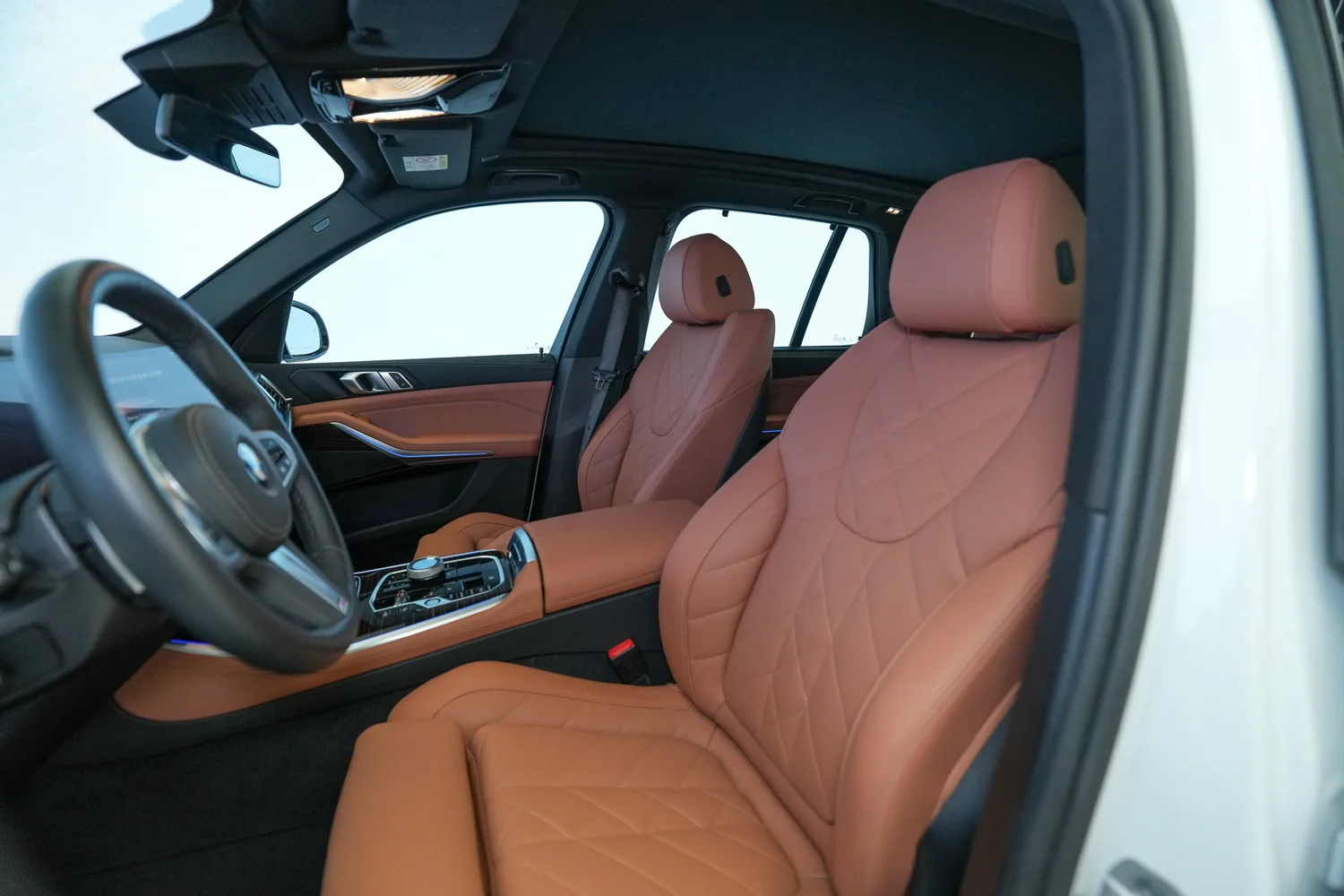2025 BMW X5 xDrive40i, 8/14