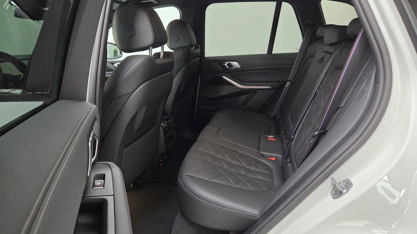 2025 BMW X5 xDrive50e M Sport Pro, 14/30