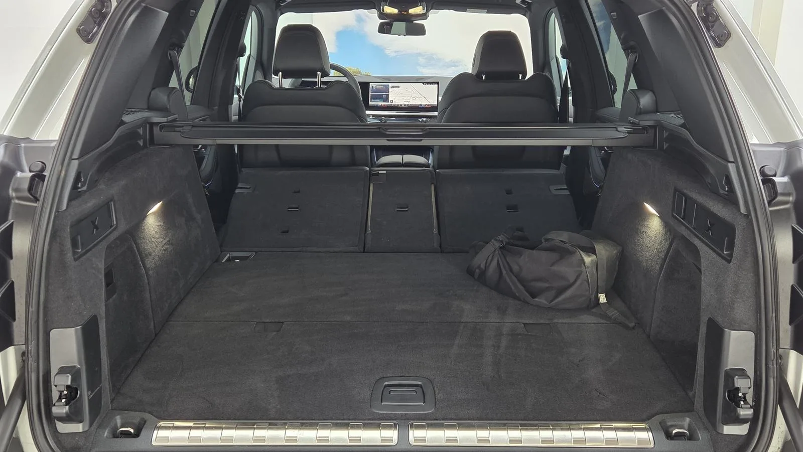 2025 BMW X5 xDrive50e M Sport Pro, 17/30