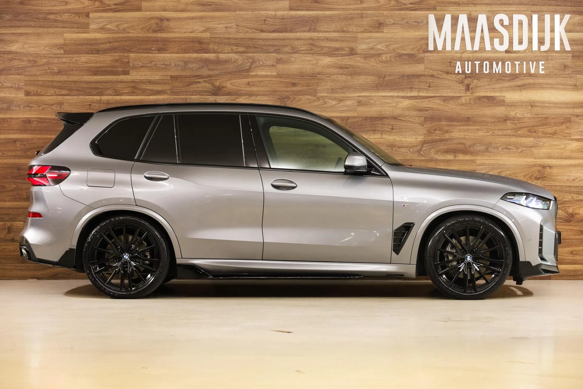 2025 BMW X5 xDrive50e M Sport Pro, 5/30