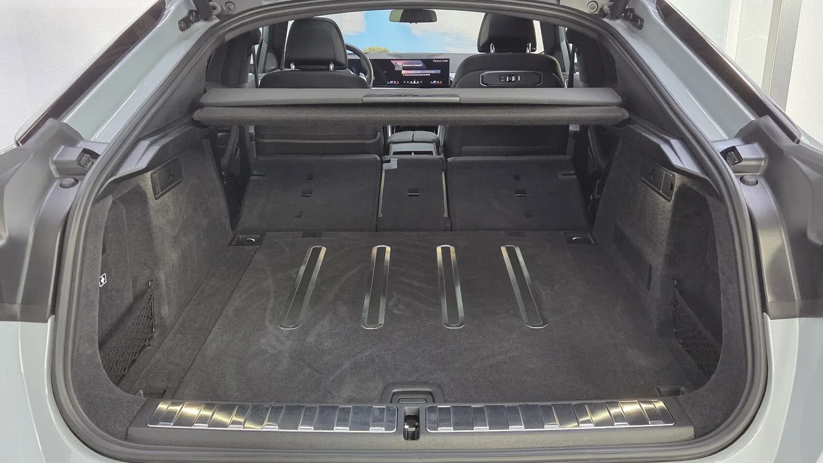 2025 BMW X6 xDrive30d M Sport Pro, 22/30