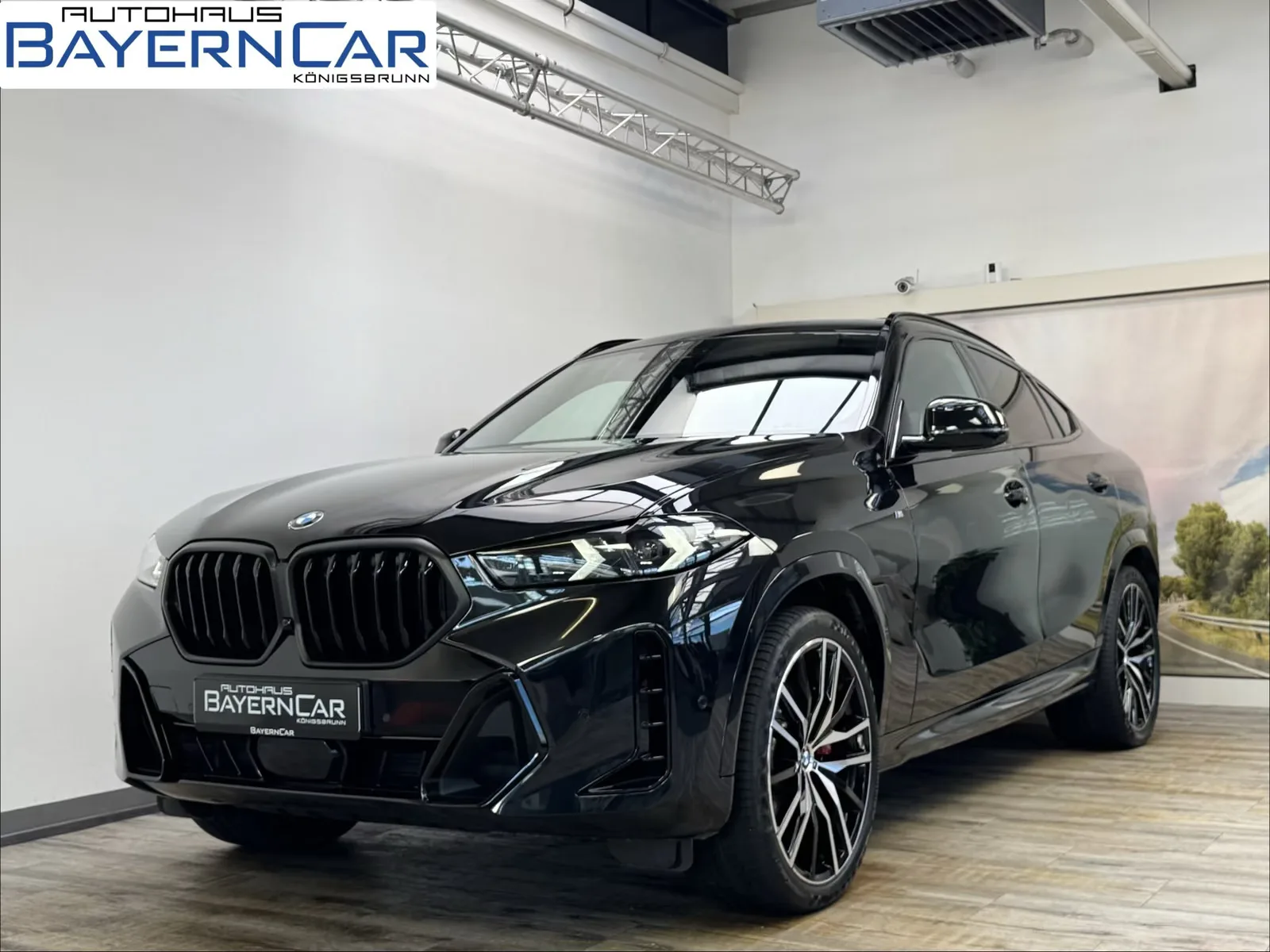 2025 BMW X6 xDrive30d M Sport Pro angeboten von einem Fachhändler in Königsbrunn, Deutschland, Hauptfoto