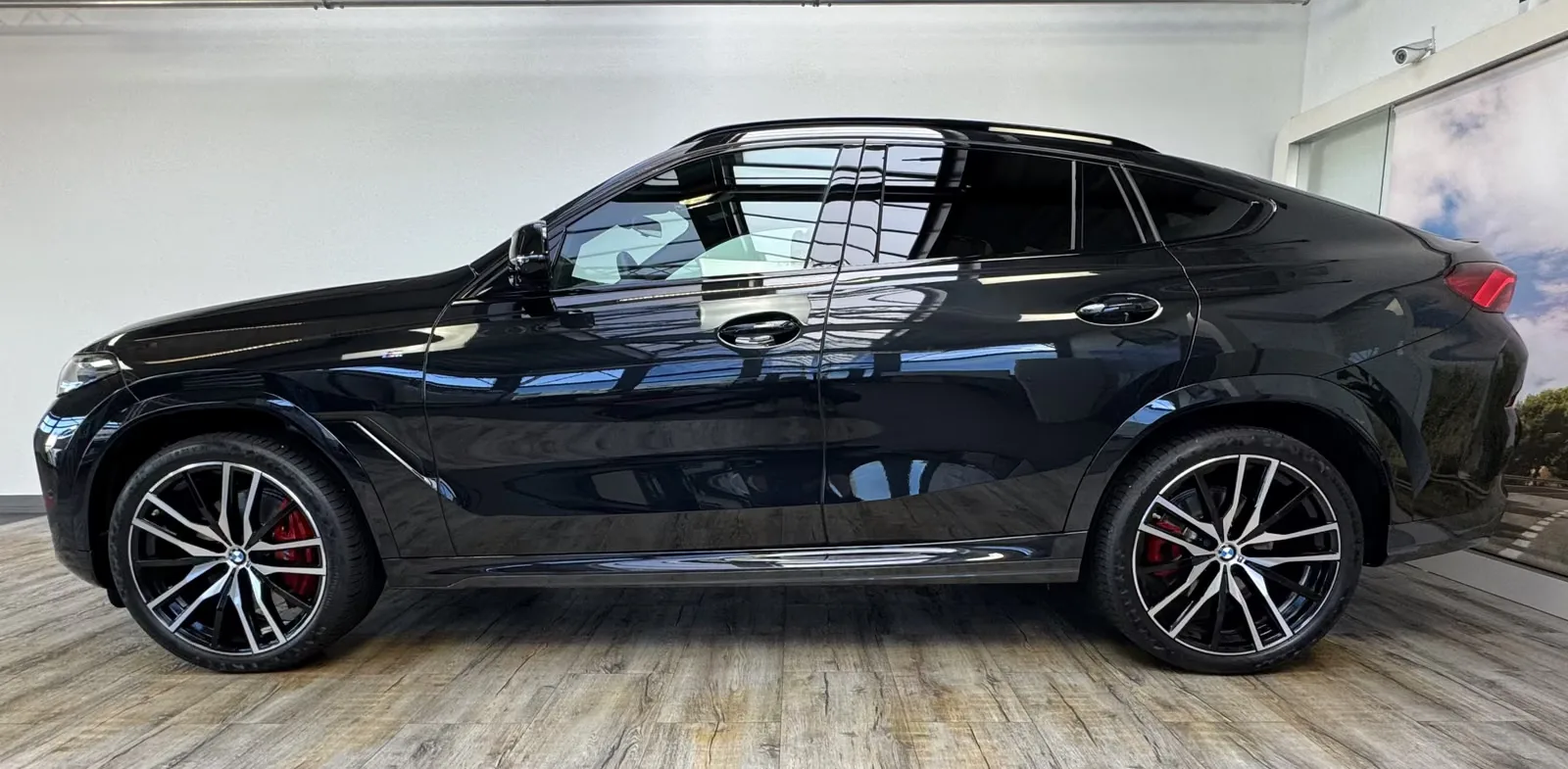 2025 BMW X6 xDrive30d M Sport Pro, 3/30