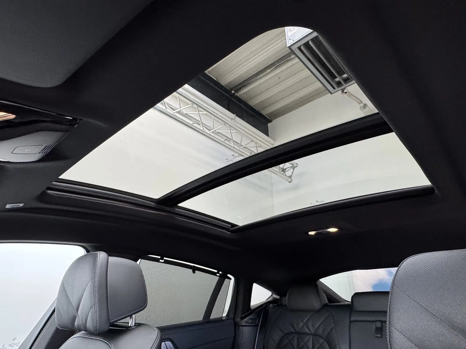 2025 BMW X6 xDrive30d M Sport Pro, 14/30
