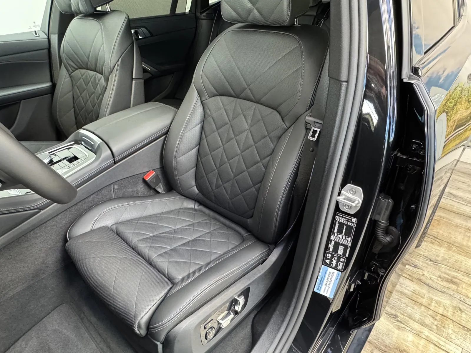 2025 BMW X6 xDrive30d M Sport Pro, 15/30