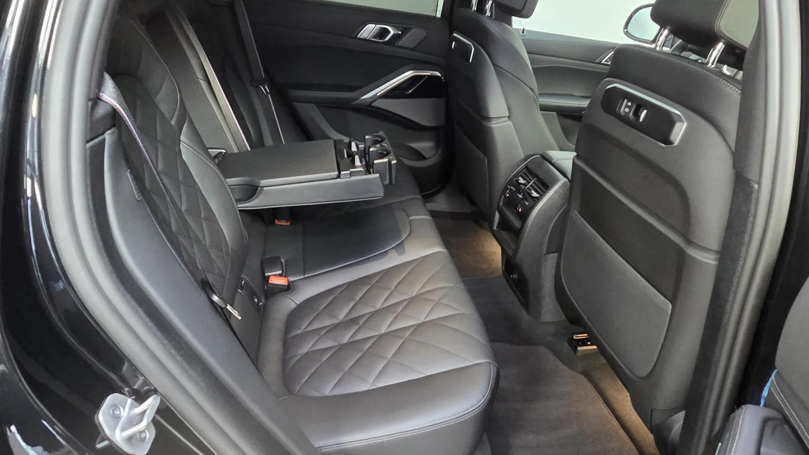 2025 BMW X6 xDrive30d M Sport Pro, 24/30