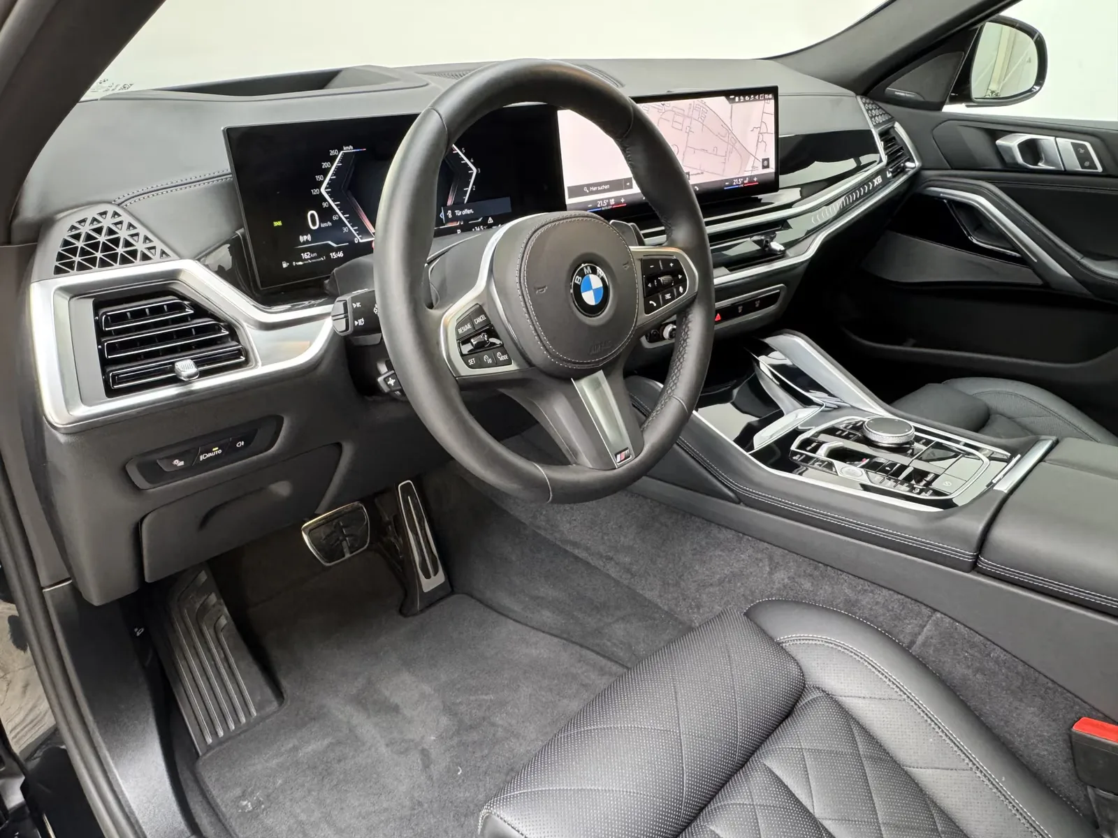 2025 BMW X6 xDrive30d M Sport Pro, 8/30