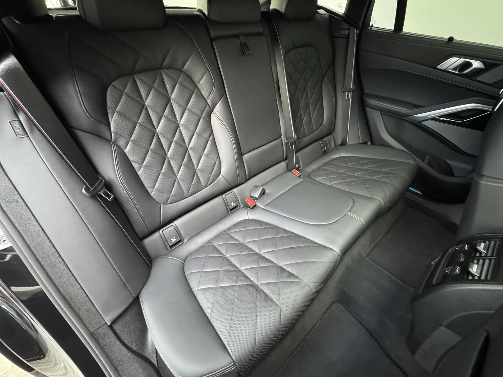 2025 BMW X6 xDrive30d M Sport Pro, 28/30
