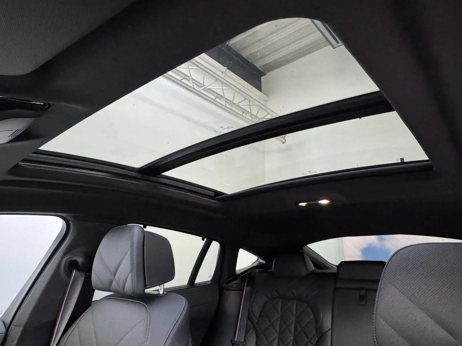 2025 BMW X6 xDrive30d M Sport Pro, 14/30