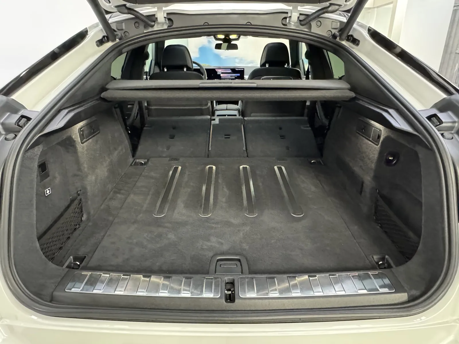 2025 BMW X6 xDrive30d M Sport Pro, 24/30