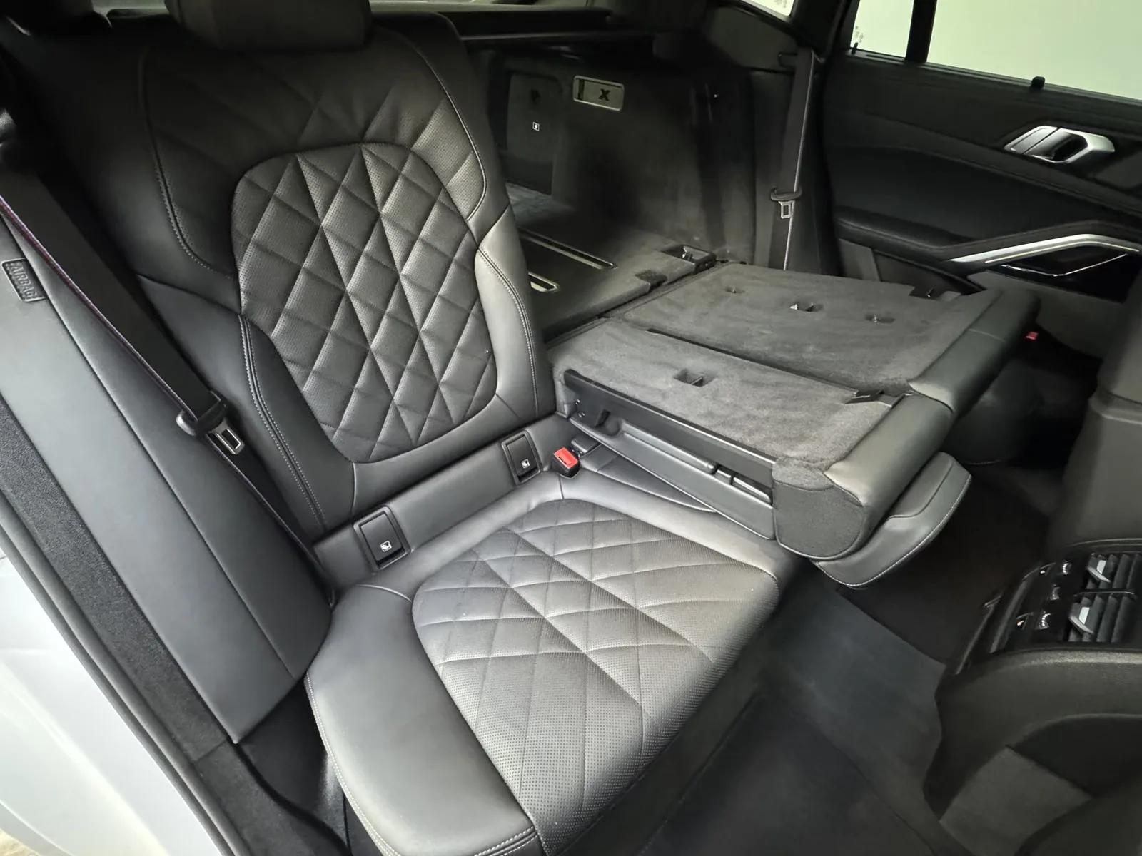 2025 BMW X6 xDrive30d M Sport Pro, 27/30