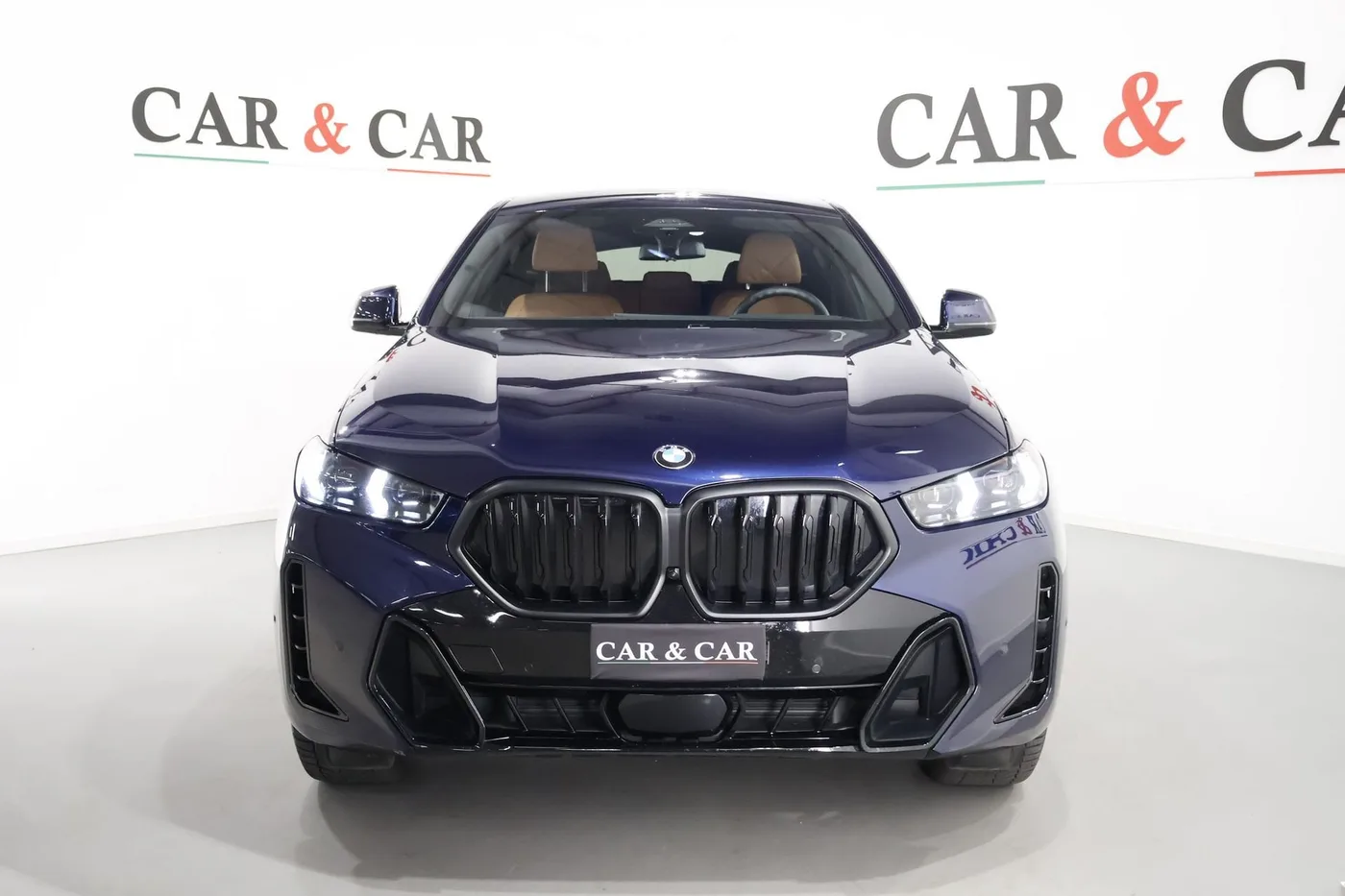 2025 BMW X6 xDrive30d, M Sport angeboten von einem Supersportwagenhändler in Zibido San Giacomo, Italien, Foto 3 von 23