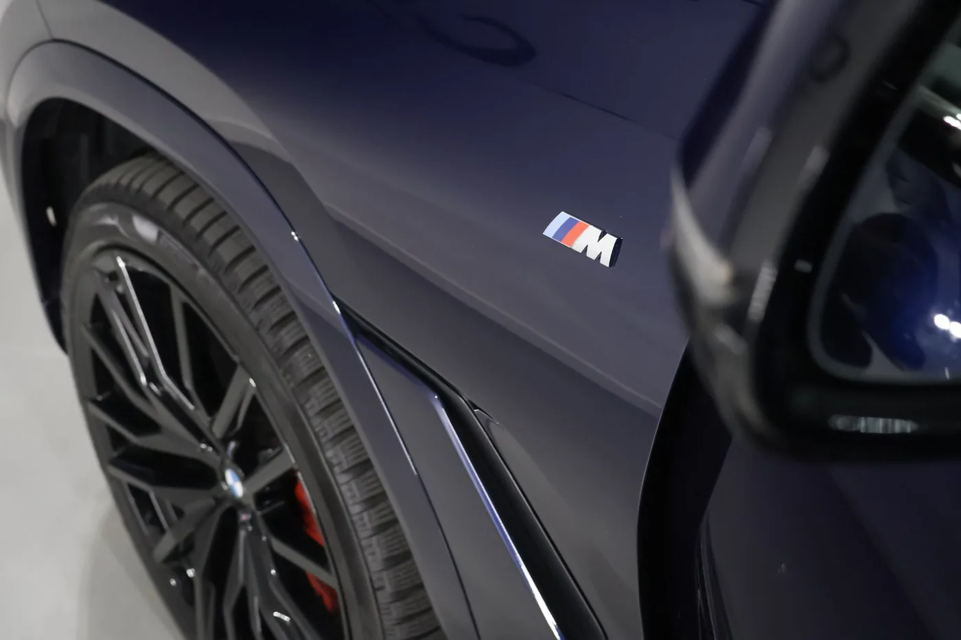 2025 BMW X6 xDrive30d, M Sport angeboten von einem Supersportwagenhändler in Zibido San Giacomo, Italien, Foto 11 von 23