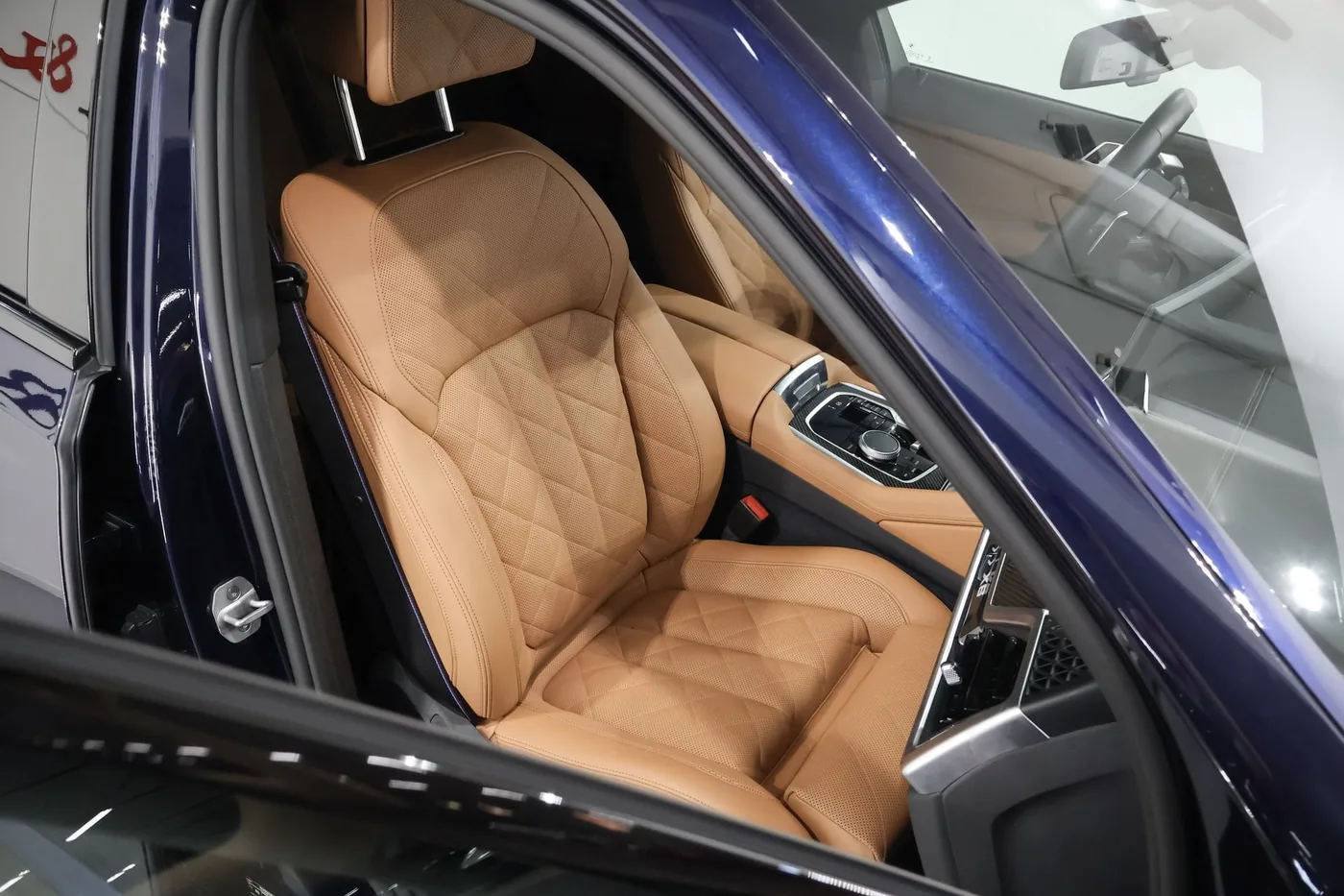 2025 BMW X6 xDrive30d, M Sport angeboten von einem Supersportwagenhändler in Zibido San Giacomo, Italien, Foto 15 von 23