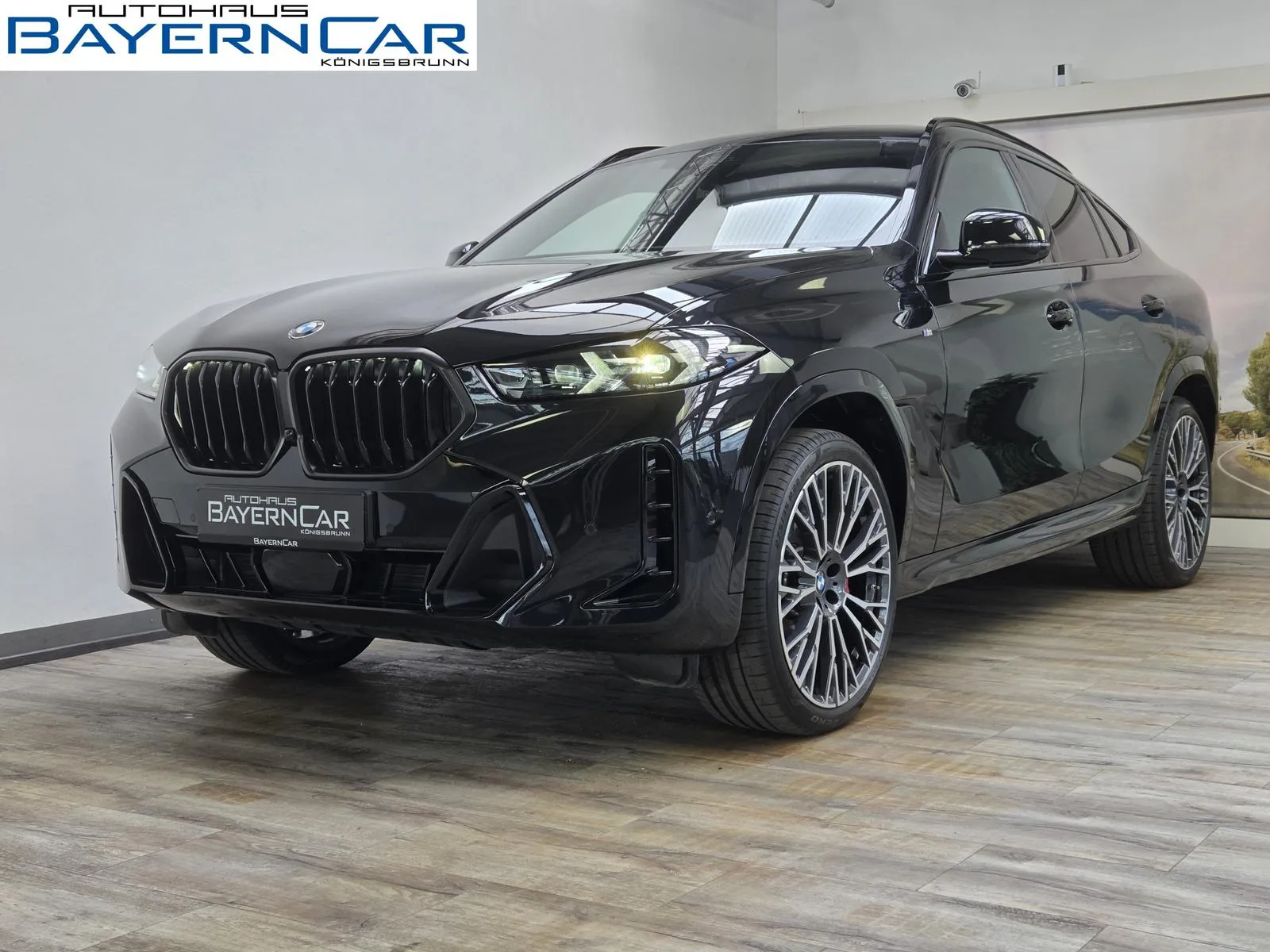 2025 BMW X6 xDrive40d M Sport Pro angeboten von einem Fachhändler in Königsbrunn, Deutschland, Hauptfoto
