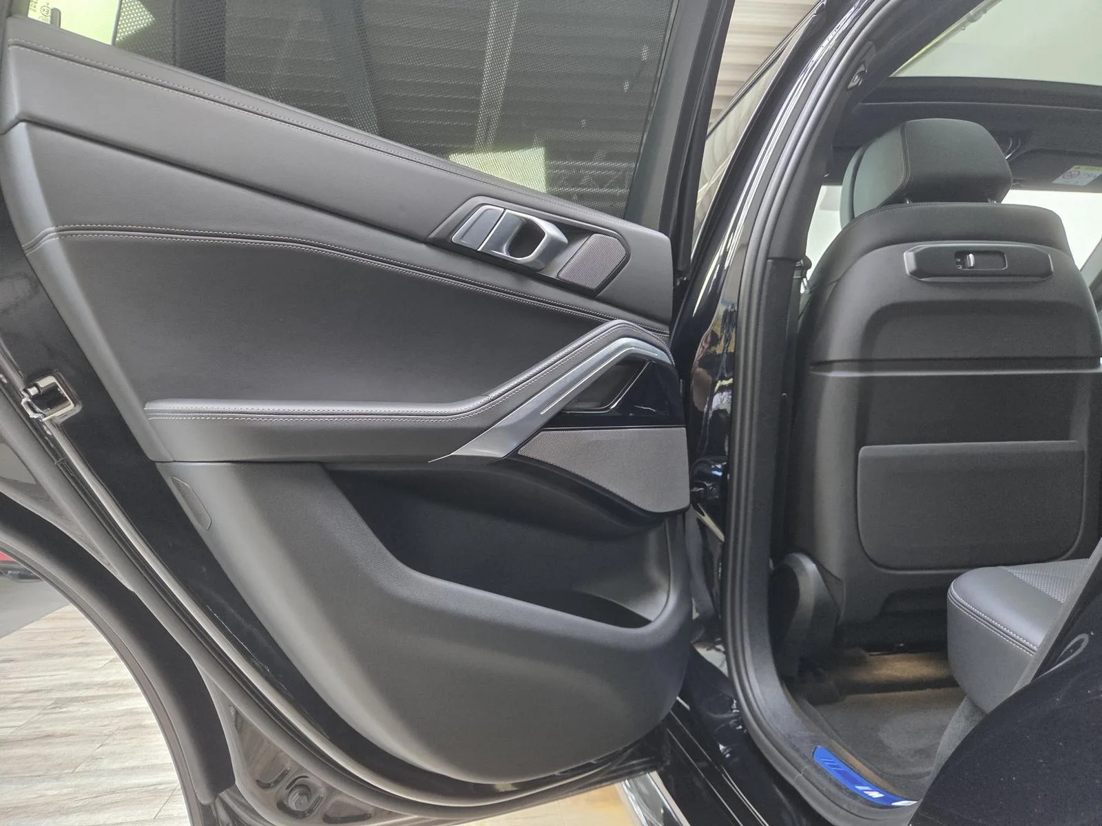 2025 BMW X6 xDrive40d M Sport Pro, 20/30