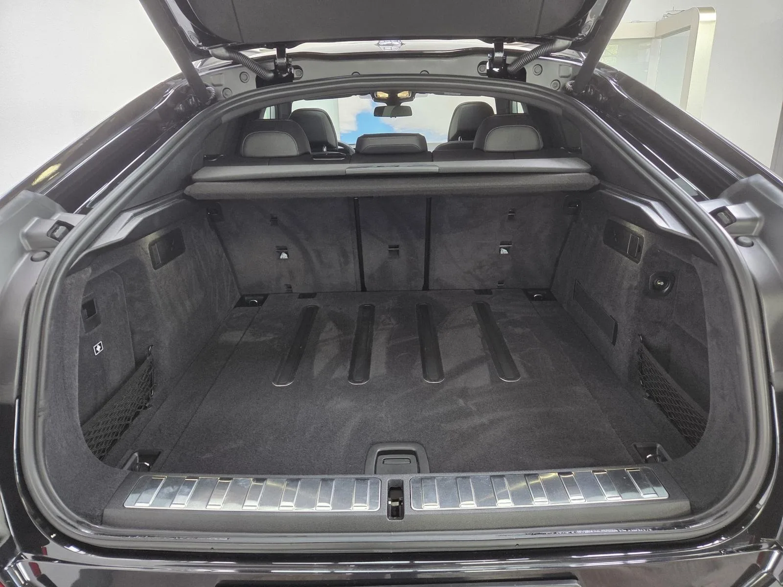 2025 BMW X6 xDrive40d M Sport Pro, 21/30