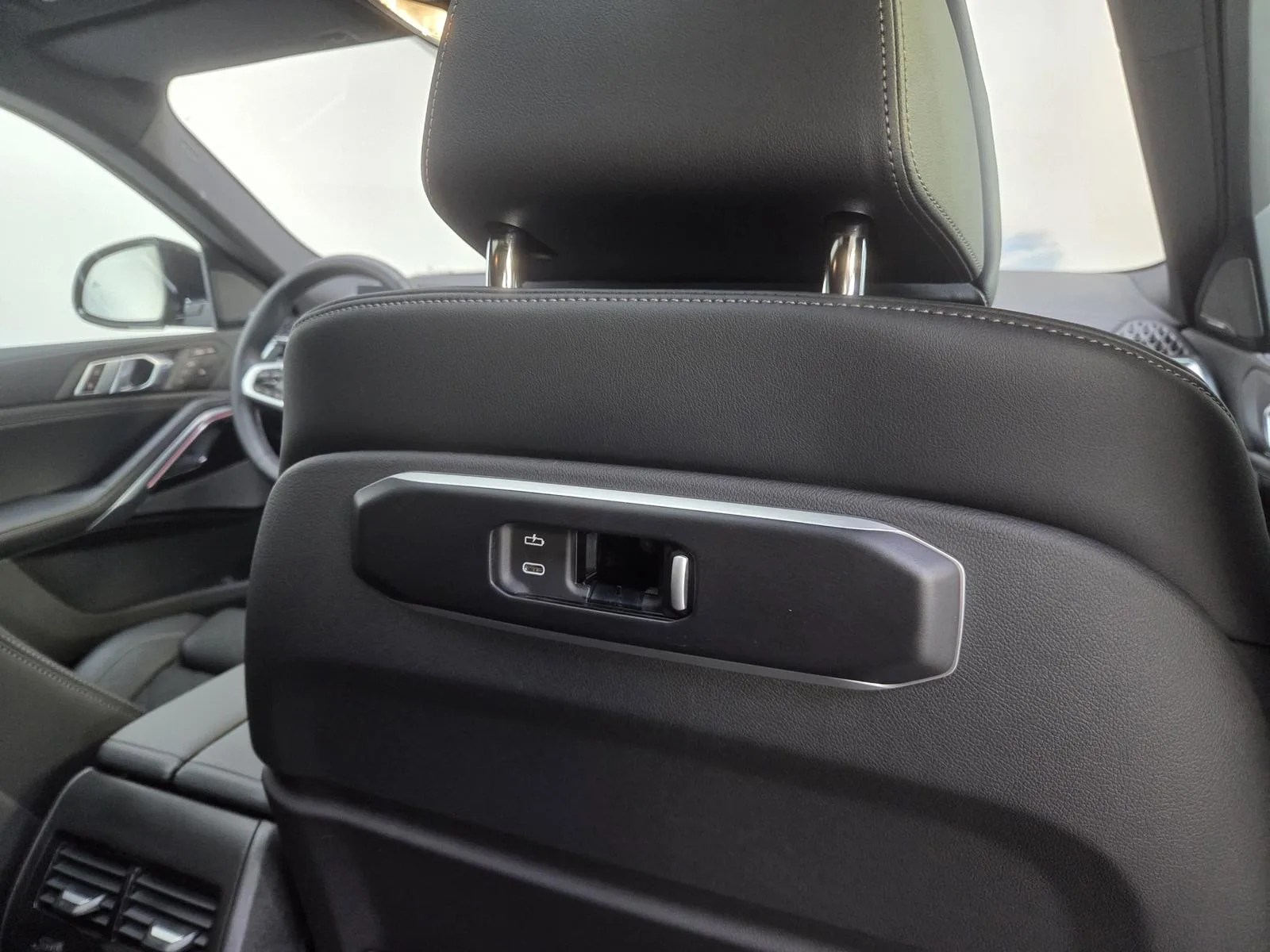 2025 BMW X6 xDrive40d M Sport Pro, 29/30