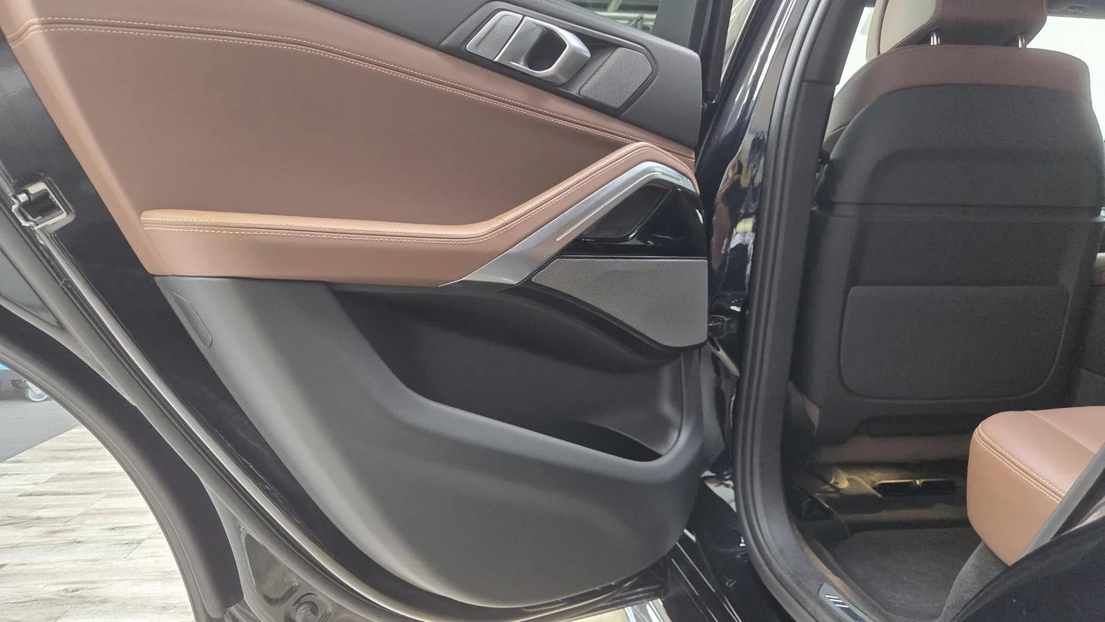 2025 BMW X6 xDrive40d M Sport Pro, 19/30