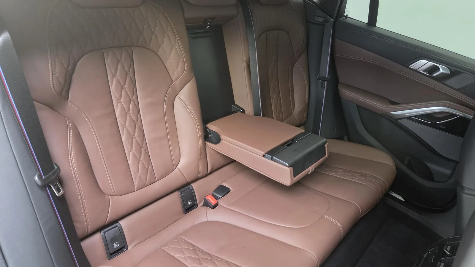 2025 BMW X6 xDrive40d M Sport Pro, 27/30