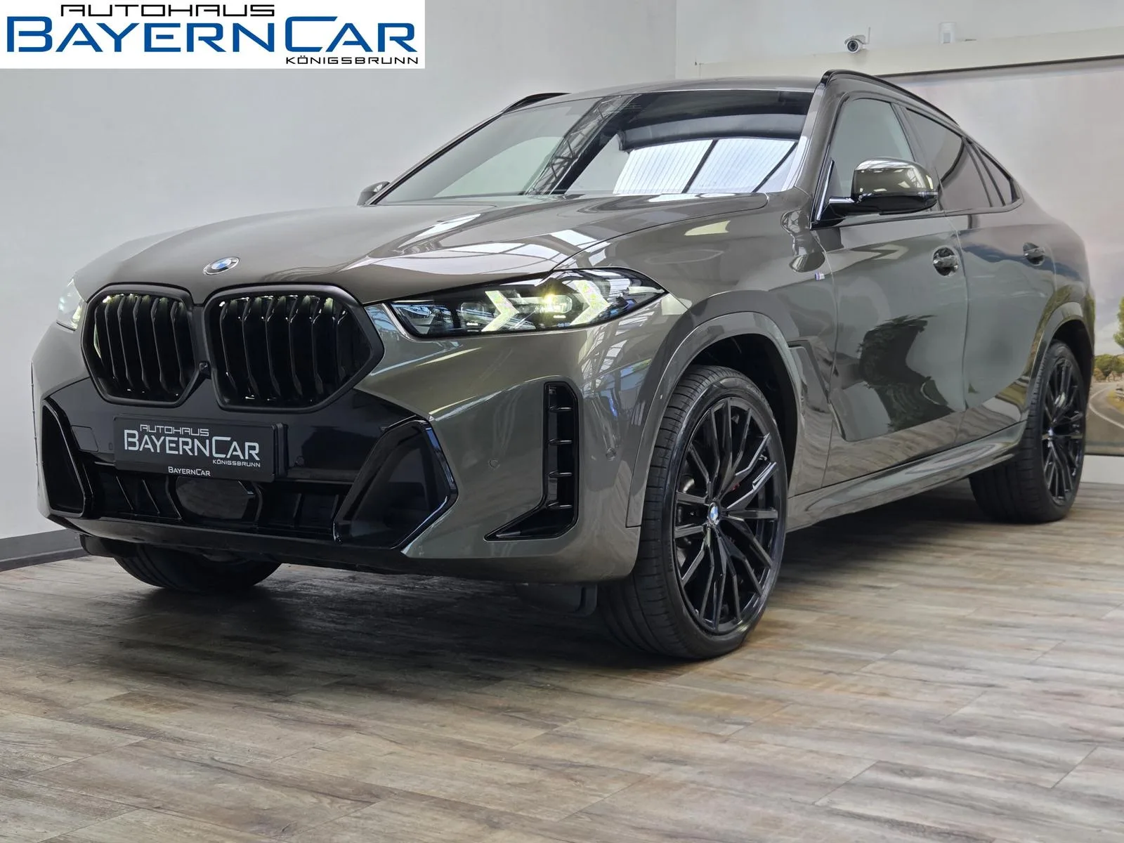 2025 BMW X6 xDrive40d M Sport Pro angeboten von einem Fachhändler in Königsbrunn, Deutschland, Hauptfoto