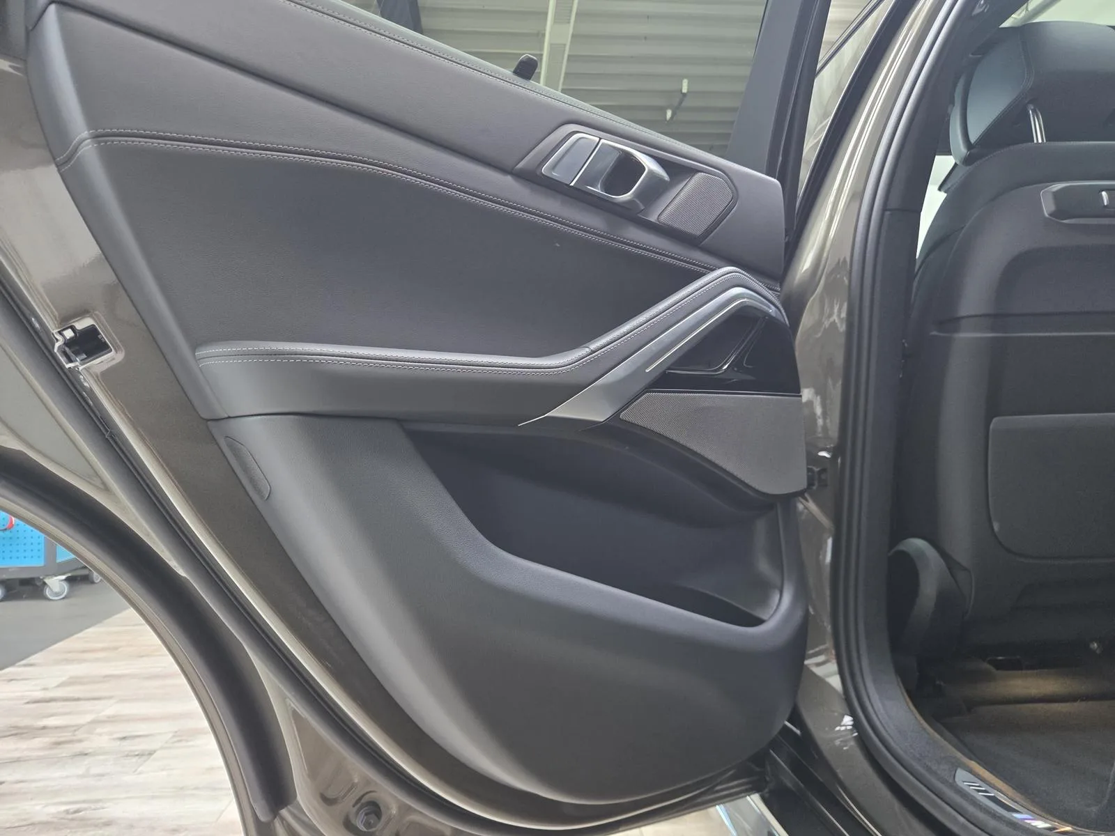 2025 BMW X6 xDrive40d M Sport Pro, 19/30