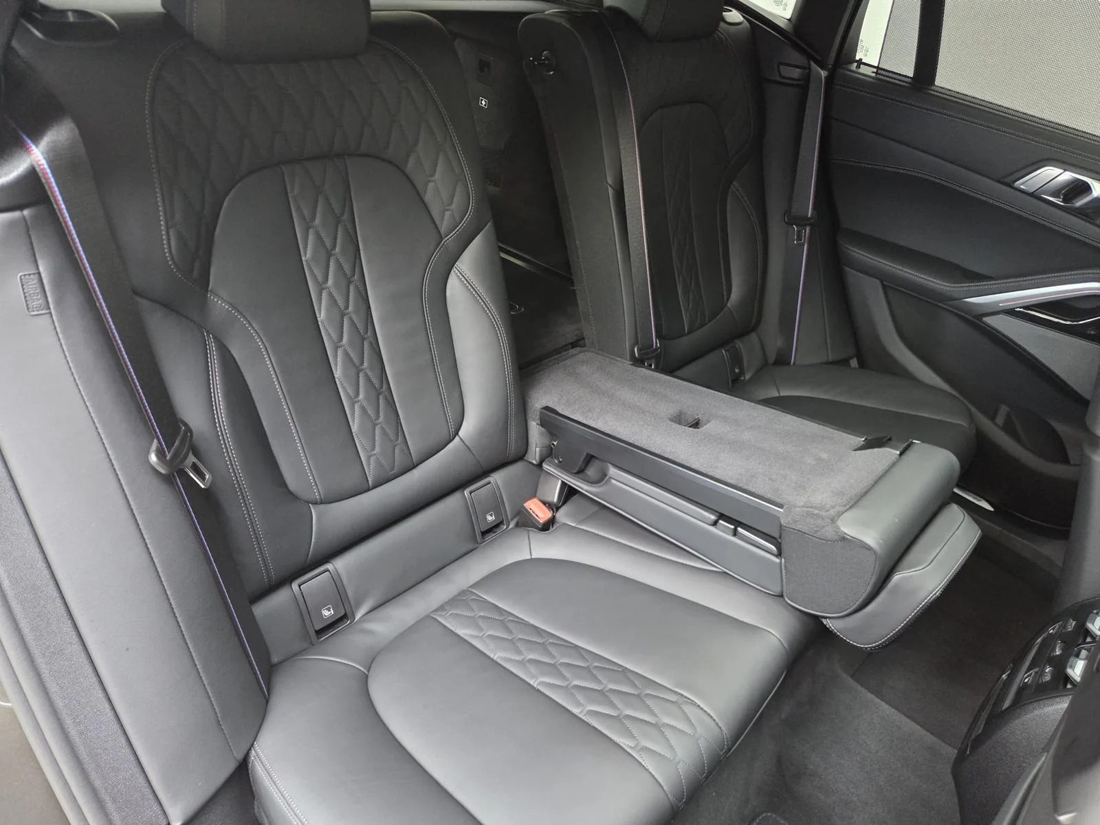 2025 BMW X6 xDrive40d M Sport Pro, 26/30