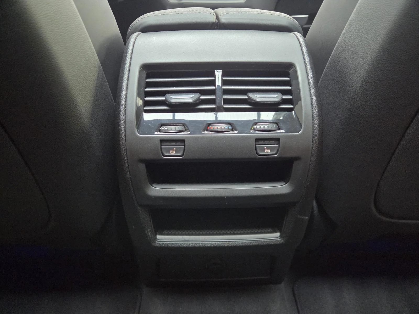 2025 BMW X6 xDrive40d M Sport Pro, 27/30