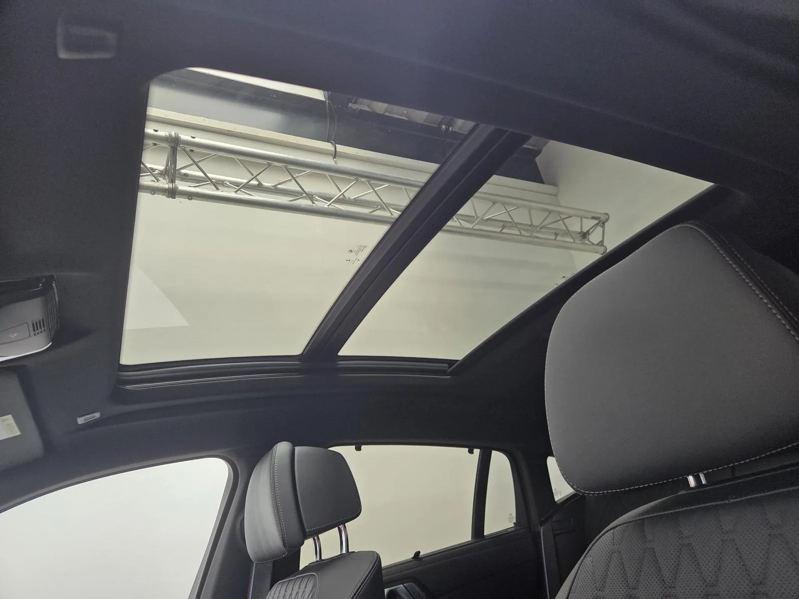 2025 BMW X6 xDrive40d M Sport Pro, 16/30