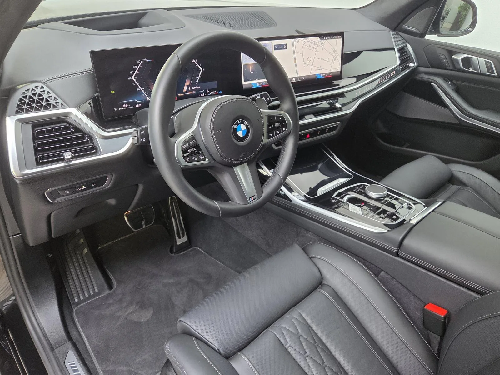 2025 BMW X7 40d M Sport Pro, 8/30