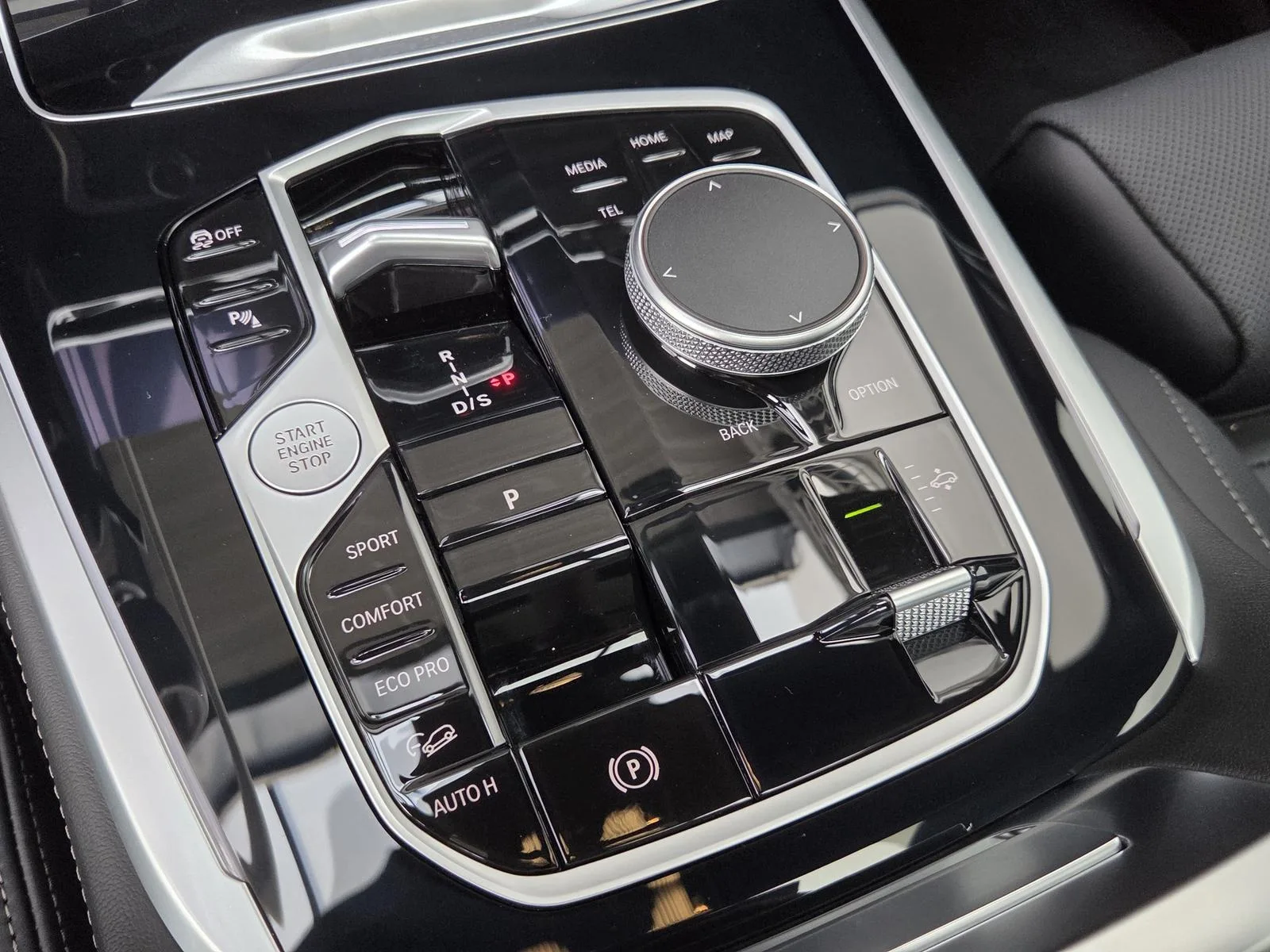 2025 BMW X7 40d M Sport Pro, 11/30