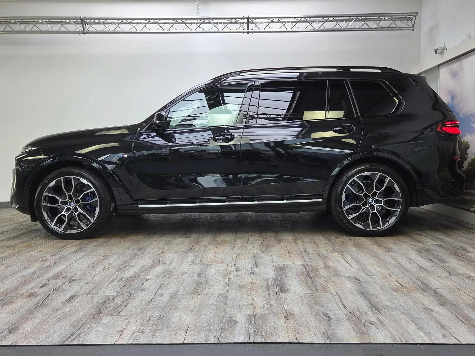 2025 BMW X7 40d M Sport Pro, 3/30