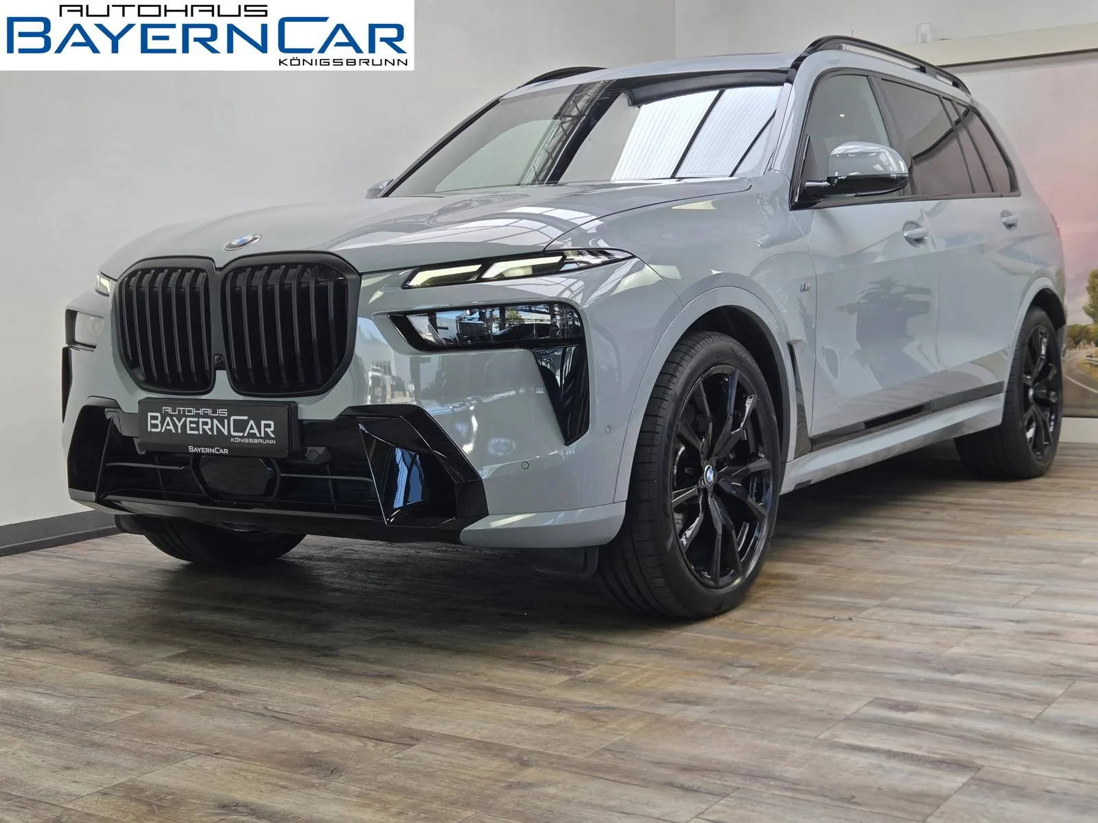 2025 BMW X7 40d M Sport Pro angeboten von einem Fachhändler in Königsbrunn, Deutschland, Hauptfoto