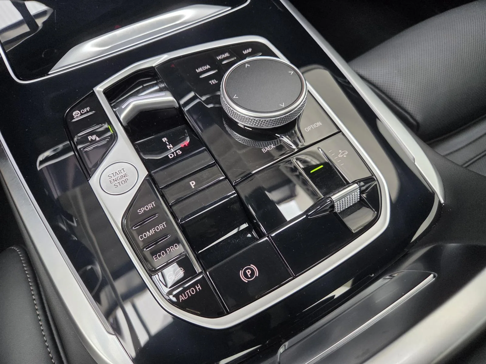 2025 BMW X7 40d M Sport Pro, 11/30