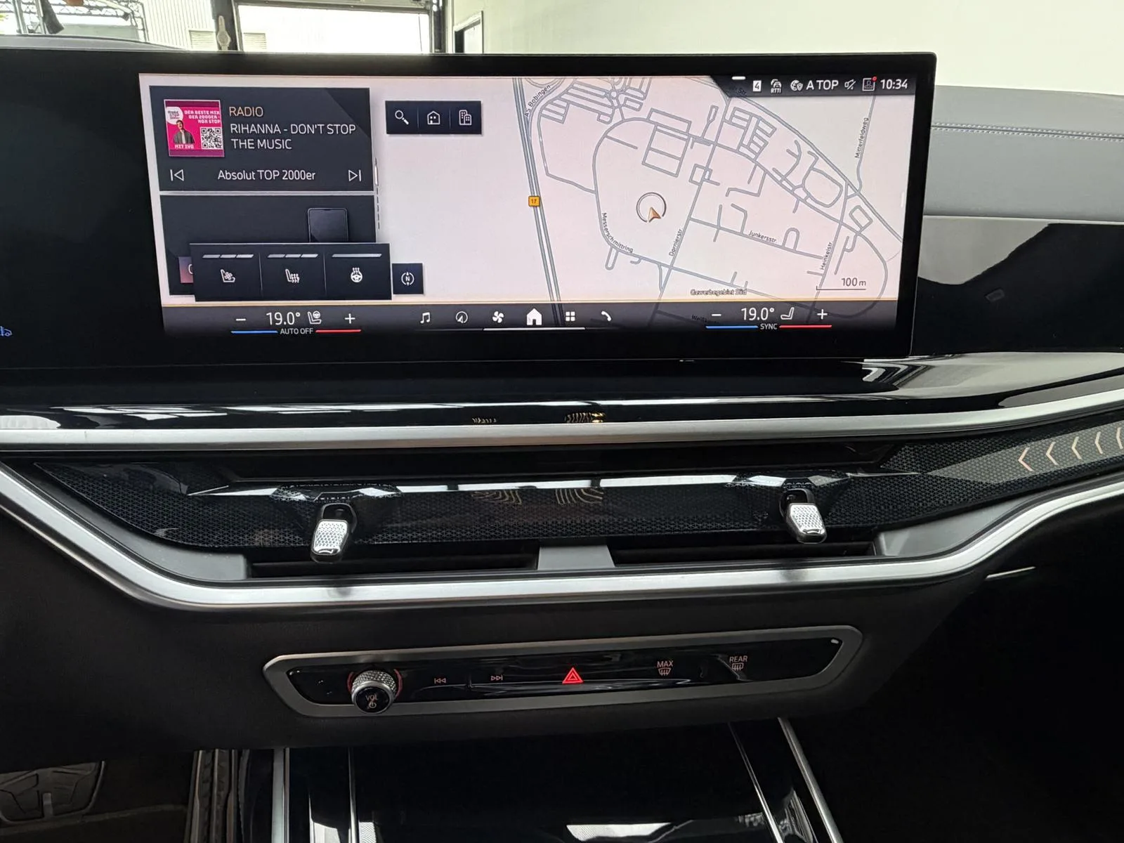 2025 BMW X7 40d M Sport Pro, 10/30