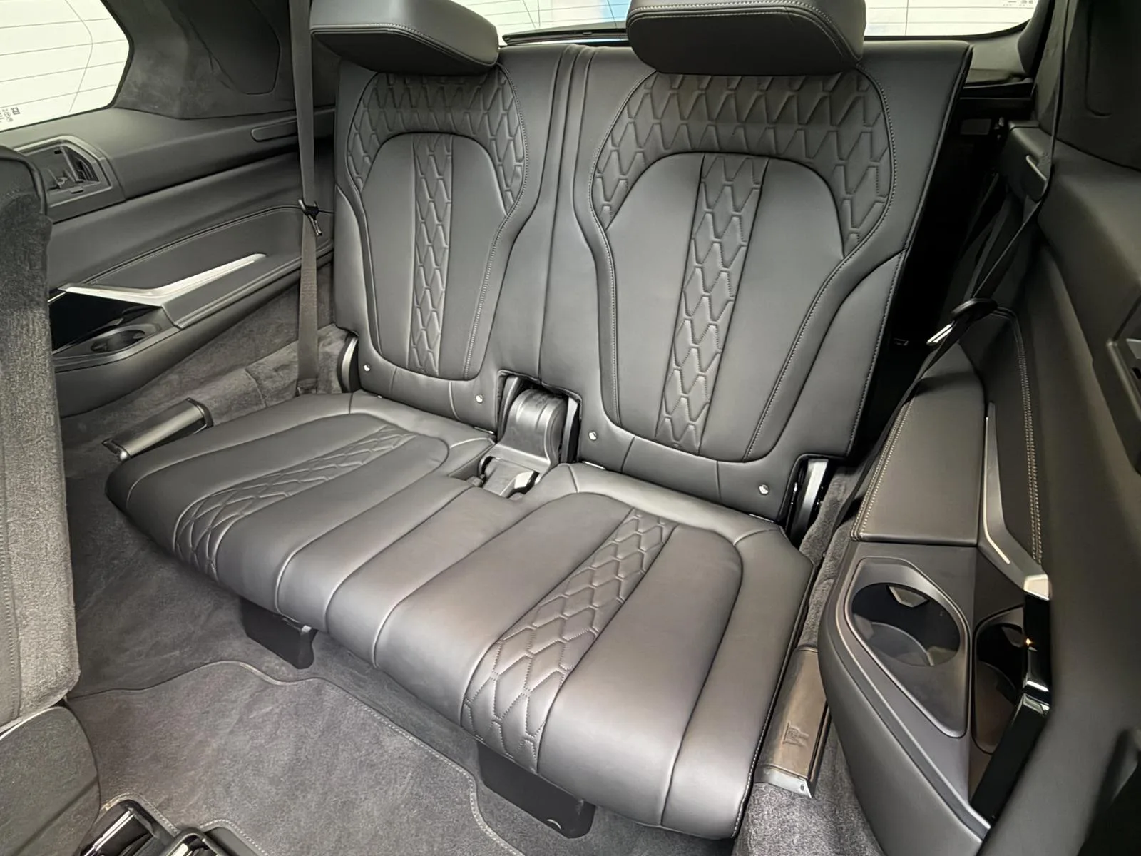 2025 BMW X7 40d M Sport Pro, 17/30