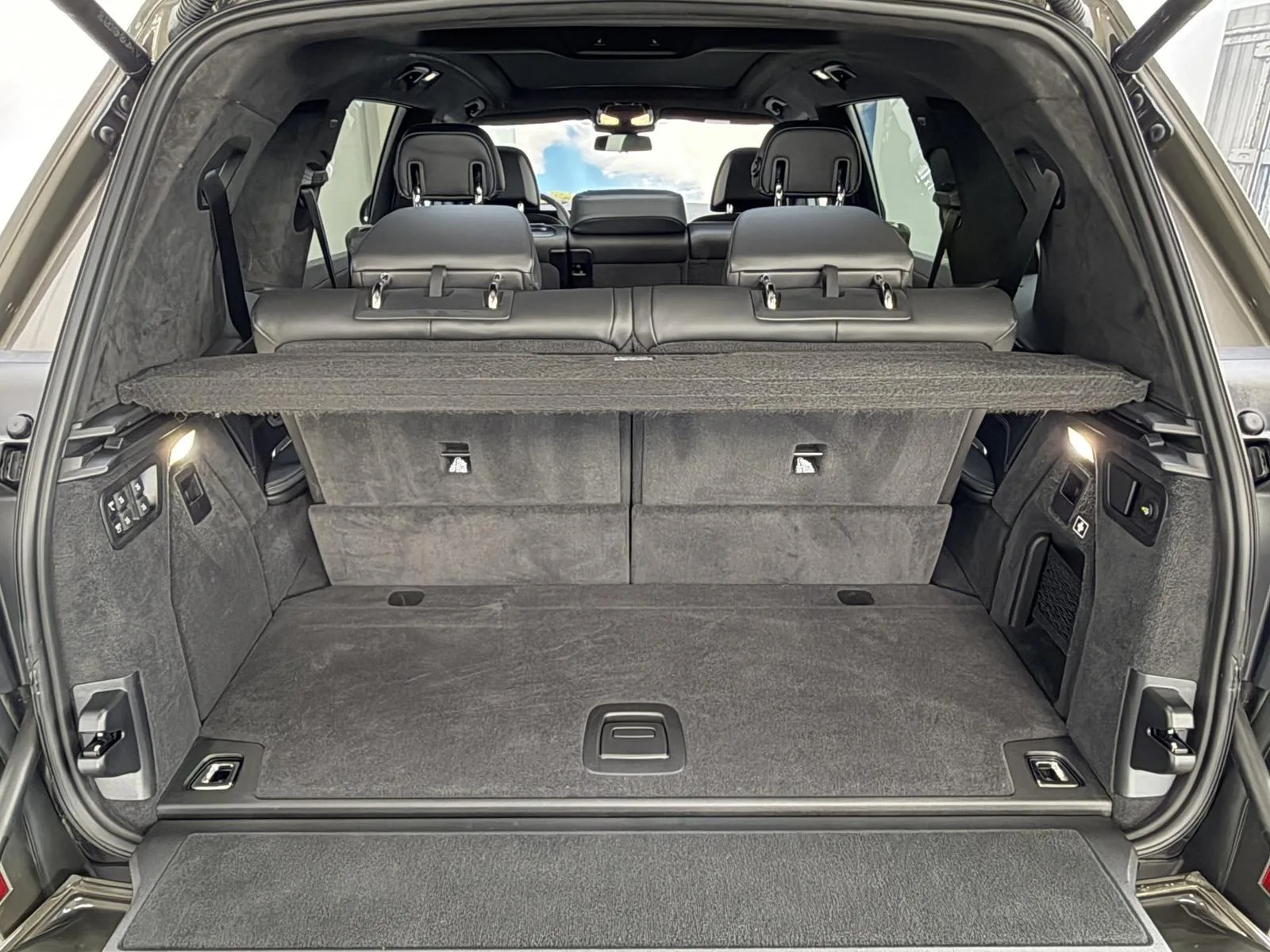 2025 BMW X7 40d M Sport Pro, 22/30