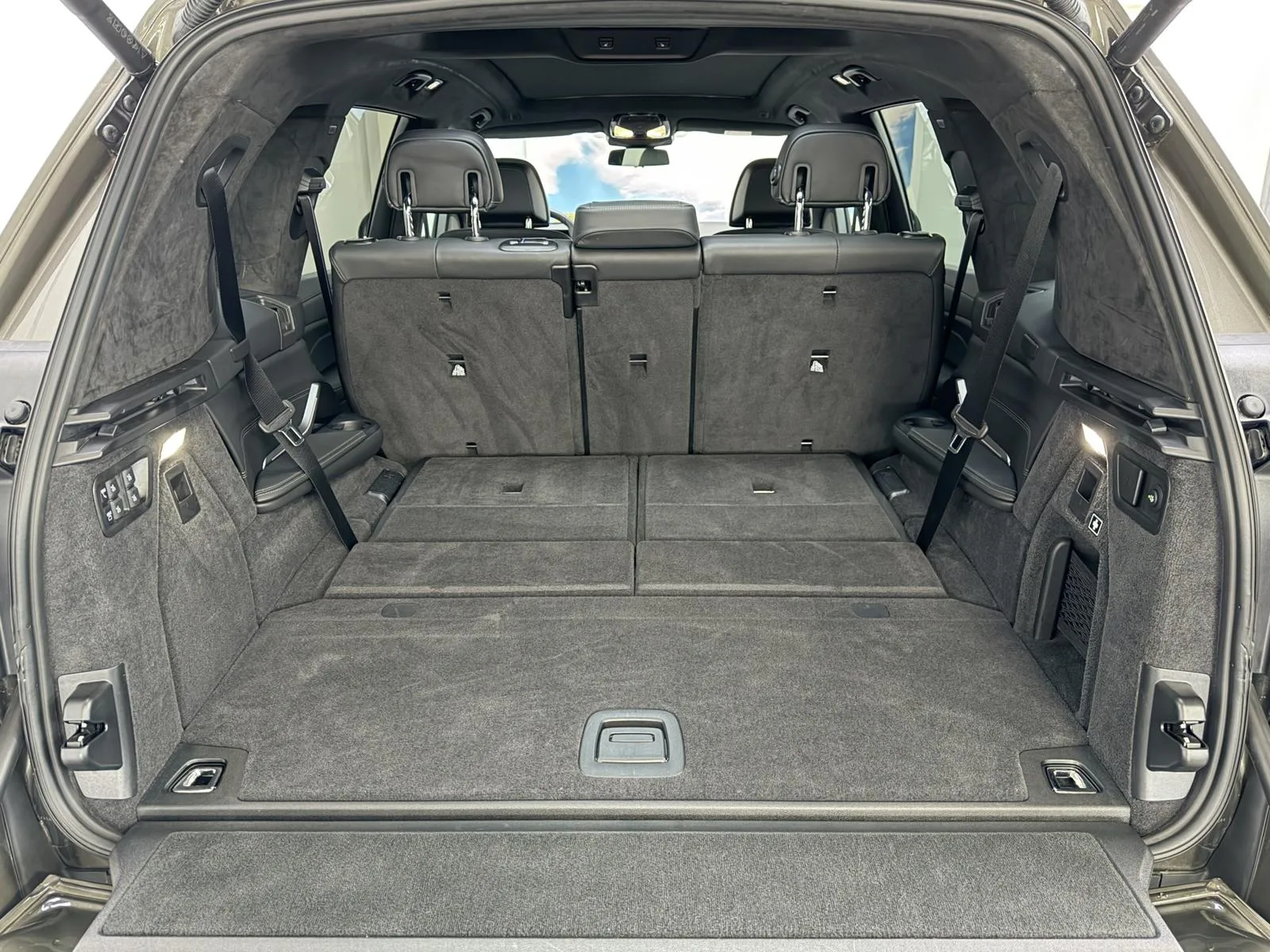 2025 BMW X7 40d M Sport Pro, 24/30