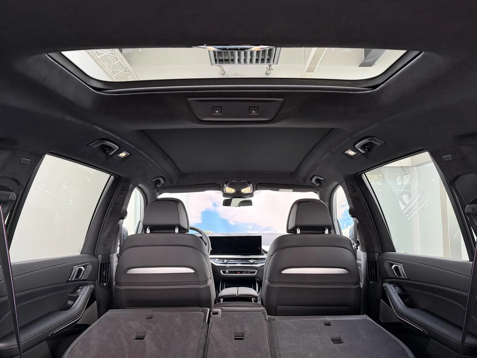 2025 BMW X7 40d M Sport Pro, 27/30